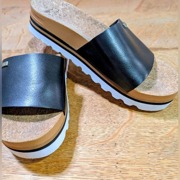 Reef Cushion Scout Cork Slide Sandal Black Vegan Leather Cork Woman Size 8 - Picture 1 of 8